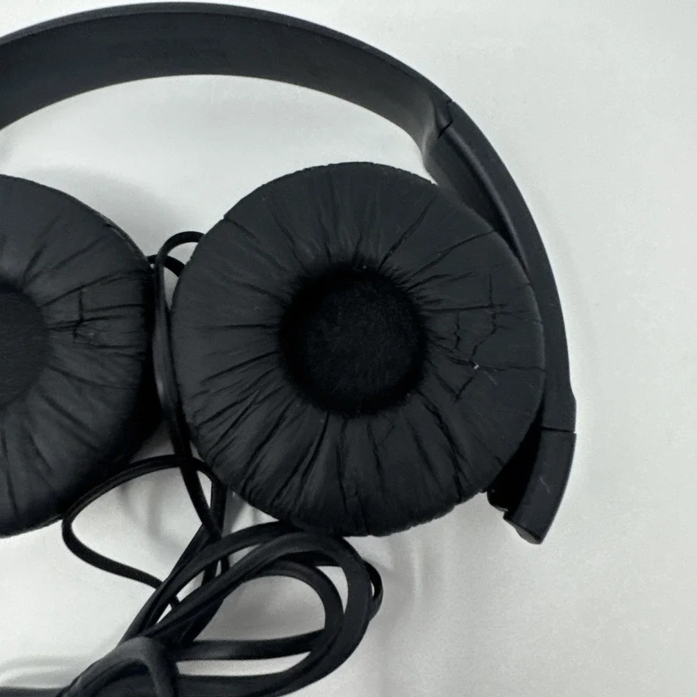 Sony Foldable Over Ear Headphones 108-0075 Walkman Music Black FREE S/H
